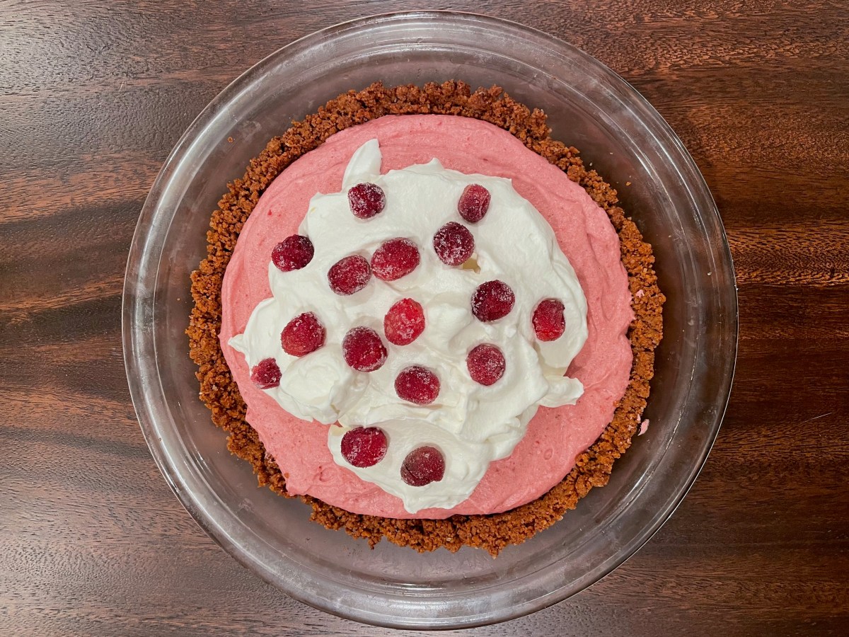 Recipe Review: Cranberry-Pomegranate Mousse&nbsp;Pie